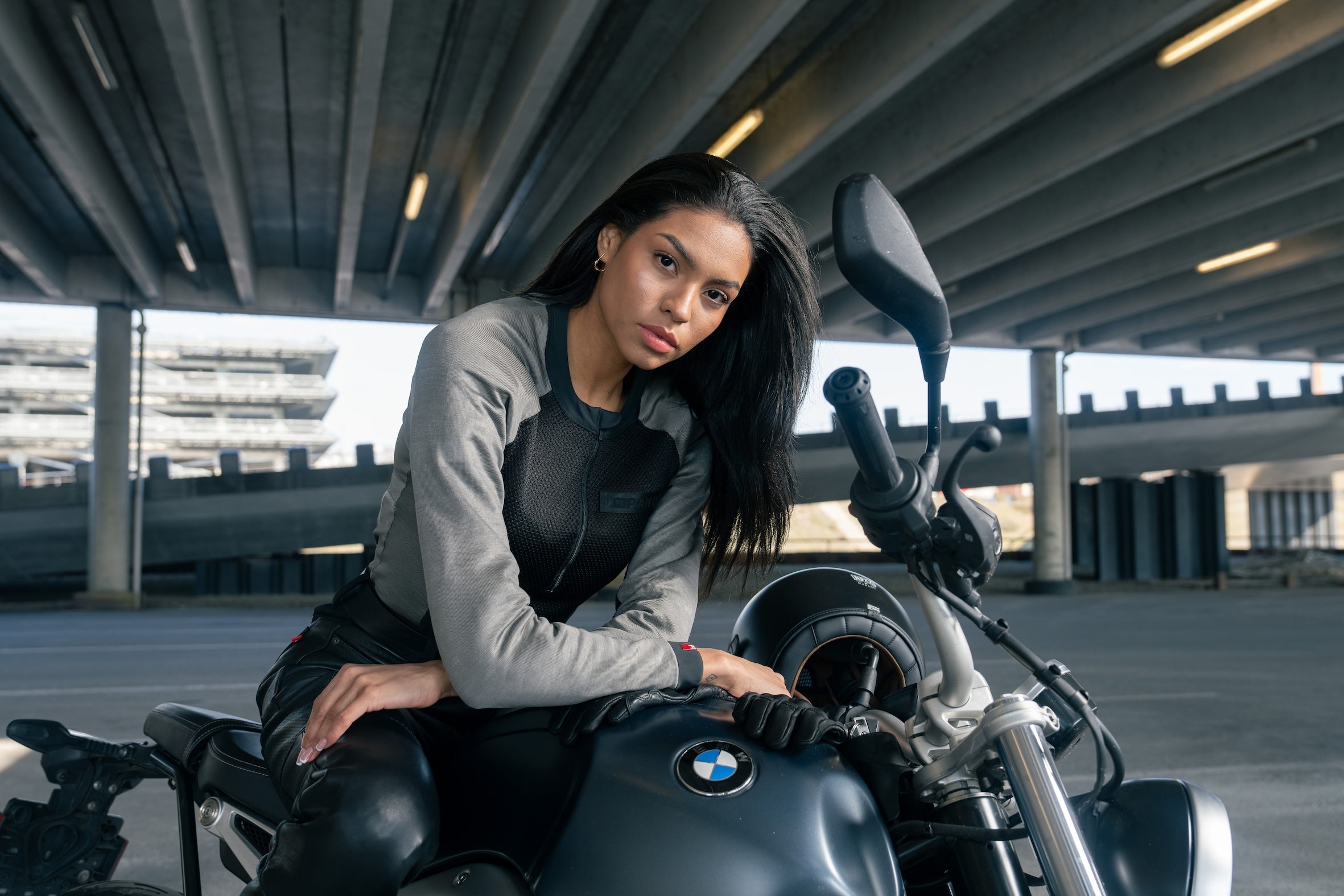 BIA GREY - Pando Moto Beskyttende Base Layer