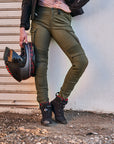 Woman legs wearing Khaki green women's motorcycle cargo pants GIRO from shima